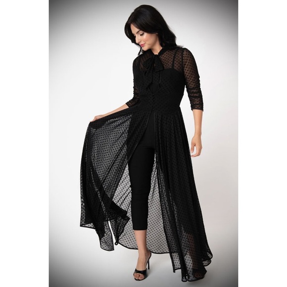 *SOLD* I Love Lucy Black Swiss Dot Starlet Duster - Picture 5 of 12